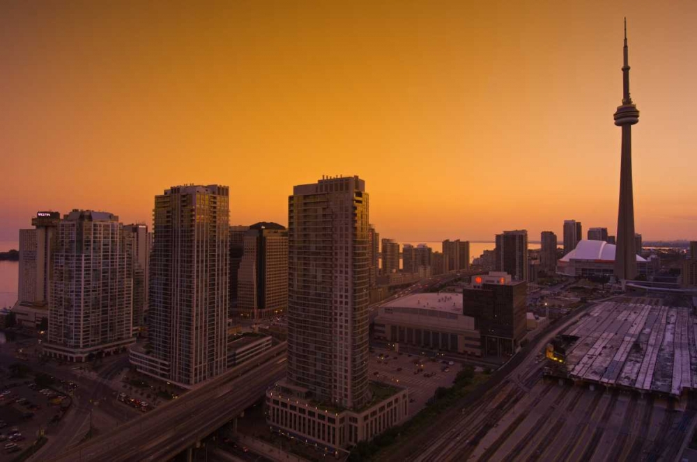 Toronto City at dusk with CN Tower